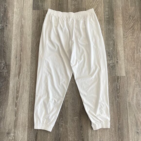 Lululemon Tear-Away Mid-Rise Track Pant Light Vapor - Size: 10 - Picture 4 of 11